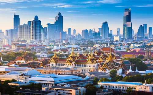 Circuit en bus Hop-On Hop-Off de Bangkok Bus touristique à ciel ouvert au Grand Palais de Bangkok